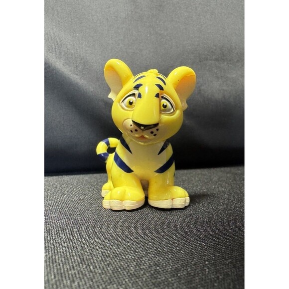 Neopets Yellow Kougra Neopets Thinkway Toys Plastic Figurine - Picture 1 of 5